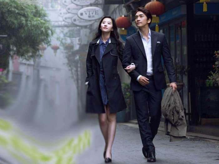 曾轶可怎么消失了? 她和刘亦菲之间发生了什么?