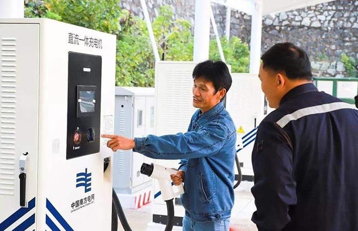 投27亿元 广东电网2020年前将建1万个充电桩