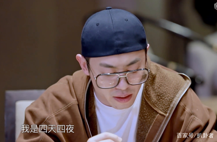 朱亚文拍戏曾4天4夜没睡,太累躺着化妆,白宇太火一天跑3场活动