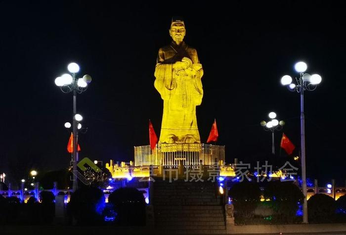 流光溢彩，点亮辉县——美丽的辉县夜景等你来