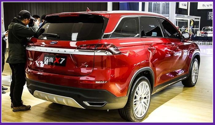 长安欧尚首款紧凑SUV亮相 将于下半年上市