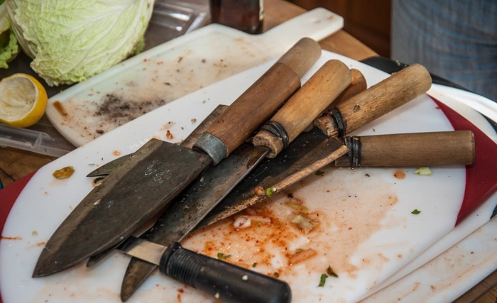 世界上做刀最好的钢材是什么？