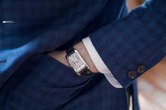 男士手腕比较细，适合带什么手表？