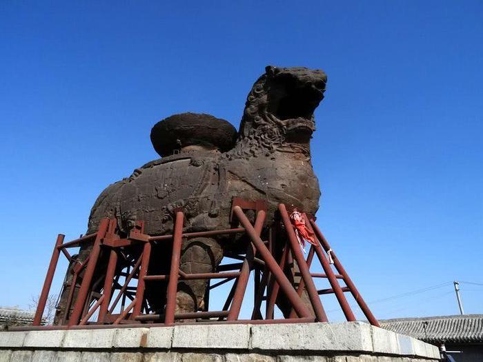 千年未倒的沧州铁狮子在专家的几次“挽救”后淘汰，何必呢？