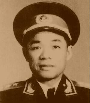 韩先楚辽东扬威,“千里驹”全师覆灭