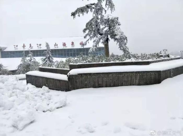 官宣！杭黄铁路列车时刻表正式出炉，快来杭州下雪落下的声音！