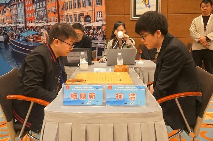 西南棋王赛柯洁力能扛“鼎” 党毅飞猎杀黑马