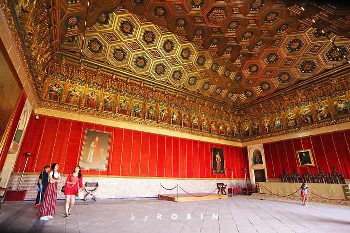 自驾<a href='http://travel.sina.com.cn/xibanya-lvyou/?from=b-keyword' >西班牙</a>北部—寻找睡美人城堡