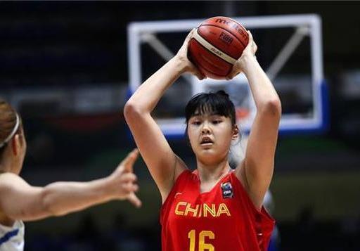 中国篮球再现王治郅式悲剧？李月汝坦言很想去WNBA