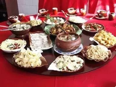 15道宴席竟然不重样,这座城市才是云南美食天堂!!
