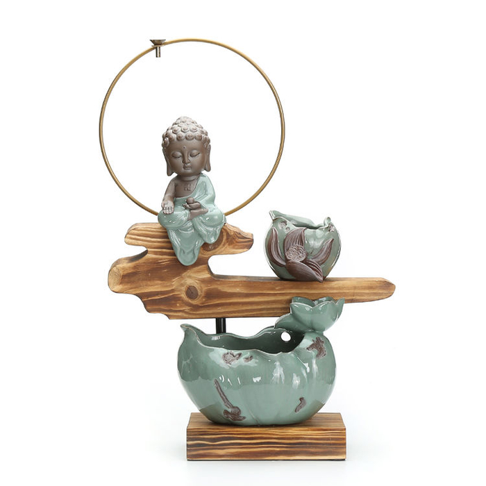 越来越多的有钱人家择创意流水摆件，寓意财源茂盛，来年大展宏图