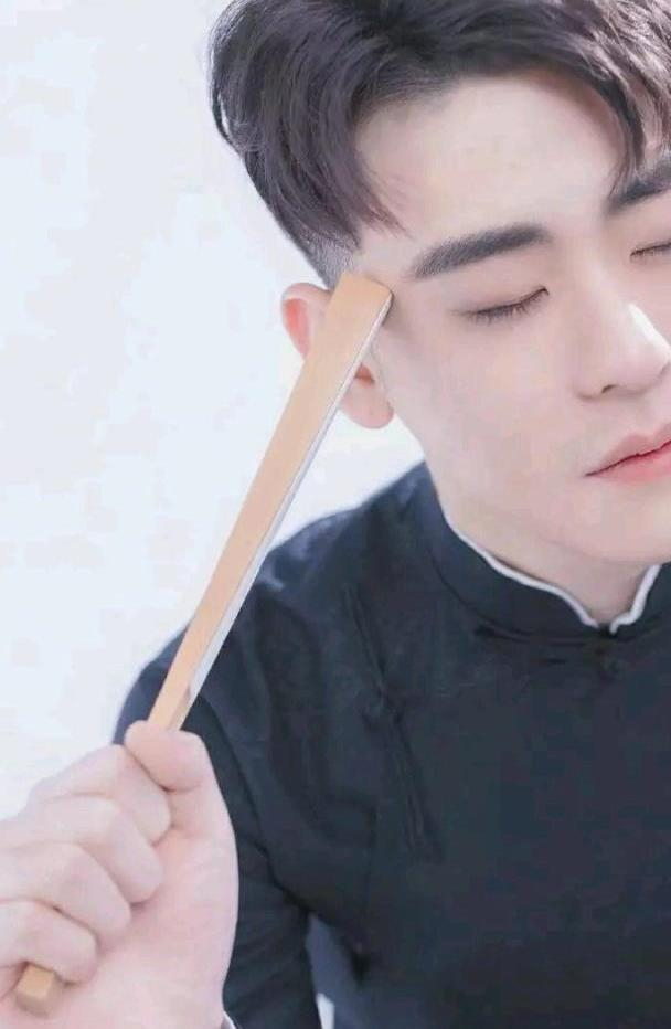张云雷：大难不死，必有后福，凤凰涅磐，烈火重生！
