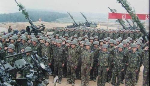 96年台海军演，几十万大军有意解放台湾被泄密，两名少将被逮捕