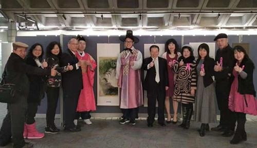 蔡丰名作品《锦綉大地》在第41回韩国文化美术大展中展出广获赞赏