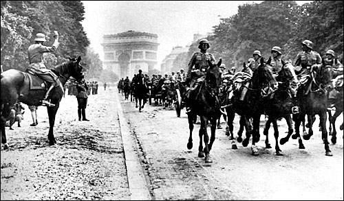 二战德国的黄色作战计划，德国为什么能如此快速占领强大的法国？