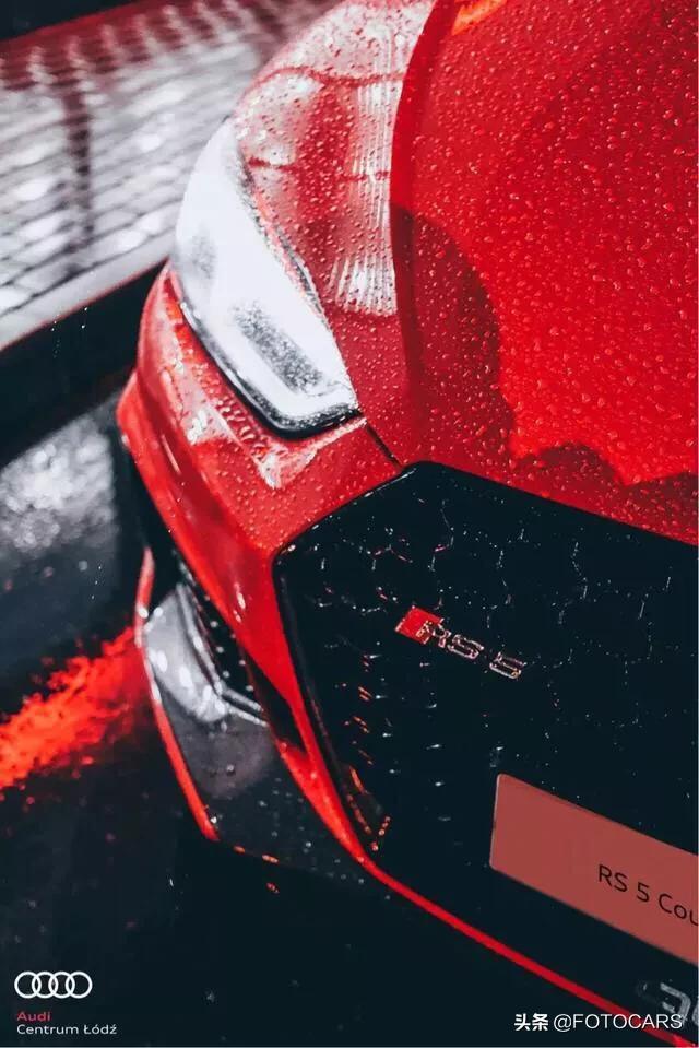 实拍 | 全新奥迪RS5 Coupe，这一抹骚红谁拒绝的了？