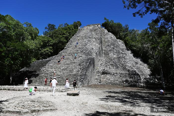 <a href='http://travel.sina.com.cn/moxige-lvyou/?from=b-keyword' >墨西哥</a>亡灵节—骑车逛玛雅