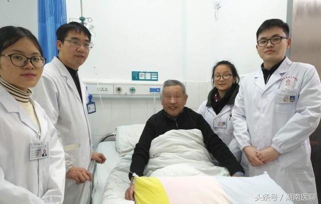 肺气肿后又患肺癌，79岁老人多处求医，这种疗法让他康复出院！