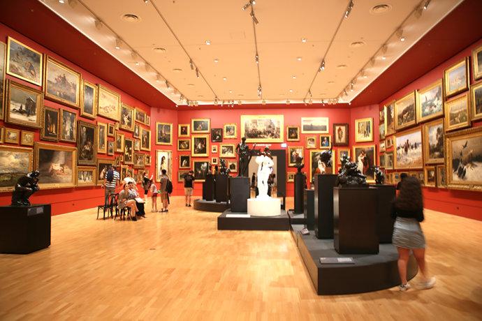 【<a href='http://travel.sina.com.cn/aodaliya-lvyou/?from=b-keyword' ><em>澳大利亚</em></a>】<a href='http://travel.sina.com.cn/moerben-lvyou/?from=b-keyword' ><em>墨尔本</em></a><a href='http://travel.sina.com.cn/weiduoliya-lvyou/?from=b-keyword' ><em>维多利亚</em></a>美术馆,艺术与灵感迸发的殿堂