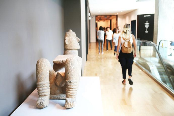 【<a href='http://travel.sina.com.cn/aodaliya-lvyou/?from=b-keyword' ><em>澳大利亚</em></a>】<a href='http://travel.sina.com.cn/moerben-lvyou/?from=b-keyword' ><em>墨尔本</em></a><a href='http://travel.sina.com.cn/weiduoliya-lvyou/?from=b-keyword' ><em>维多利亚</em></a>美术馆,艺术与灵感迸发的殿堂