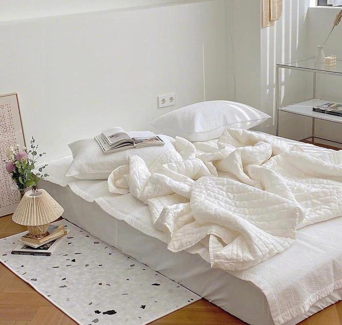 梦想中的纯白色系韩风简约房间 以白色为主色调的家居布置 干净整
