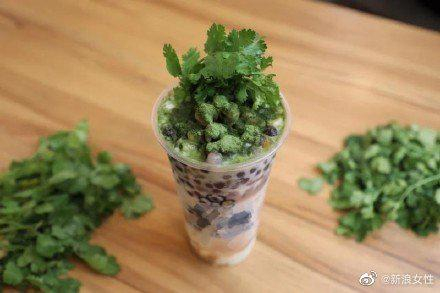 “香芋鲜奶波波”能想到香芋是香菜+芋泥嘛？