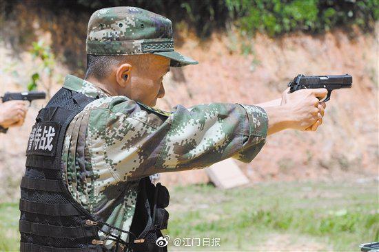 武警郭耀云荣立个人二等功