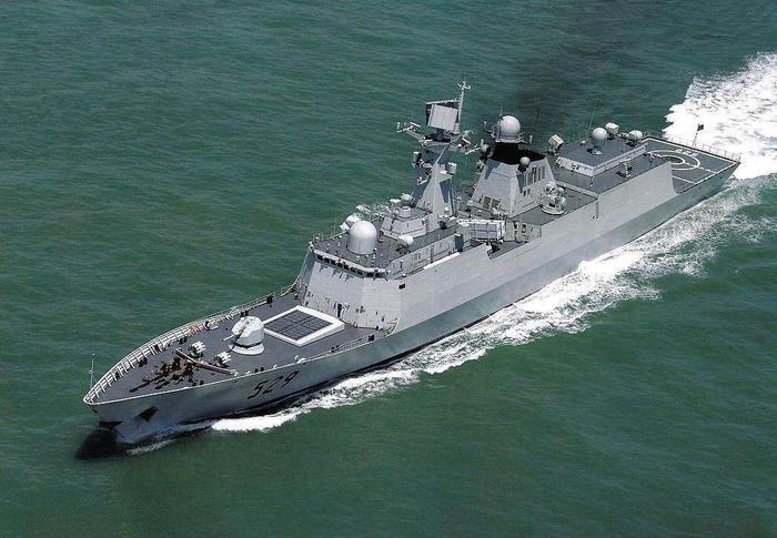 054A1号舰529号“舟山”舰,2008年1月服役,已有近13年