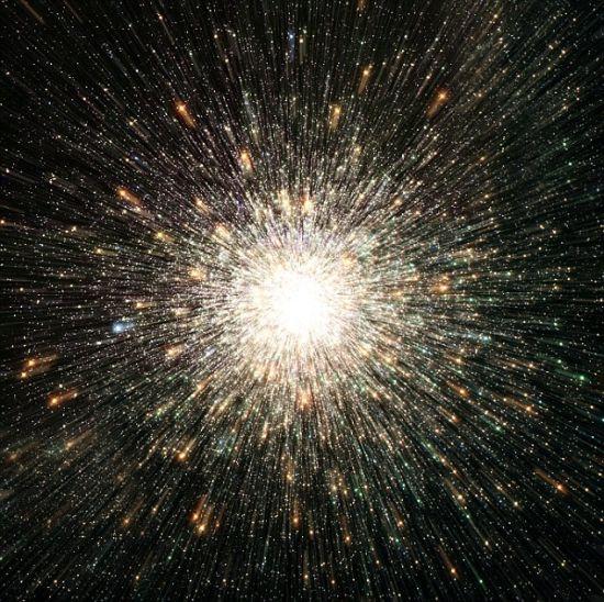 大爆炸——传统宇宙形成理论认为我们宇宙中的所有物质都是在大约130亿年前的一次大爆炸中出现的 大爆炸——传统宇宙形成理论认为我们宇宙中的所有物质都是在大约130亿年前的一次大爆炸中出现的
