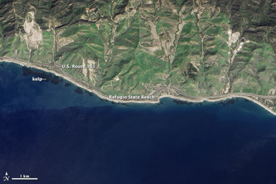 美国国家航空航天局地球观测站(NASA's Earth Observatory)今日公布了一组卫星照片,展示了美国加州范登堡空军基地(Vandenberg Air Force Base)航天发射场的景象。