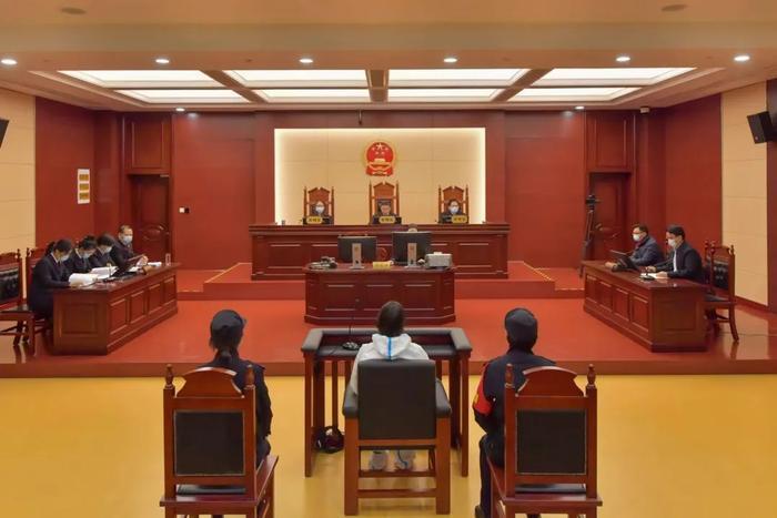 劳荣枝案二审宣判现场。