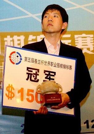 日本这个轰动性的冠军 不亚于世界杯男足奇迹