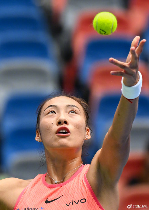 美国网球公开赛郑钦文赛况 w700d1q75cms.jpg?by=cms_fixed_width