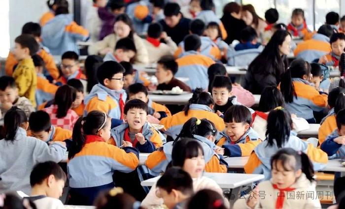 史无前例的“校园餐”反腐,来了