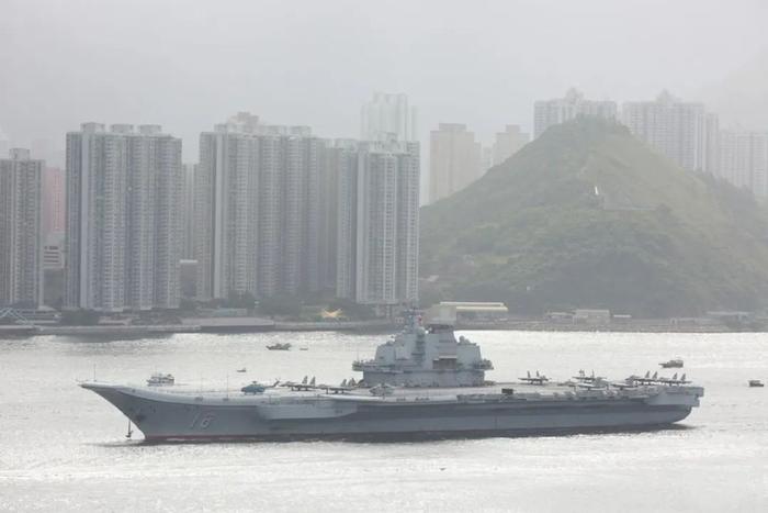 明明一起抵港，为啥就延安舰“搞特殊”？
