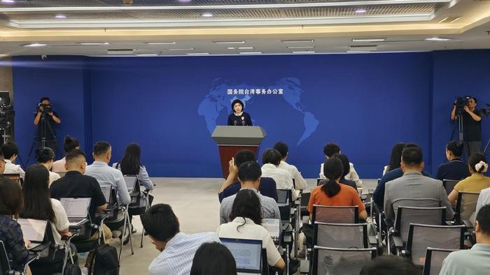 赖清德“全力卖台”无底线,“20%+N”关税榨干台湾?
