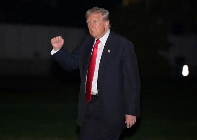 政府“停摆”40天 美国会参议院通过临时拨款法案