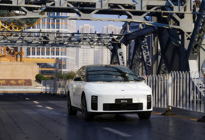 小小冷却液，重伤市值1700亿理想汽车