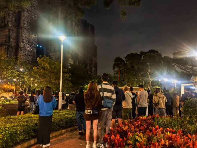 香港大埔火灾一周，那些被记录的和不被记录的瞬间
