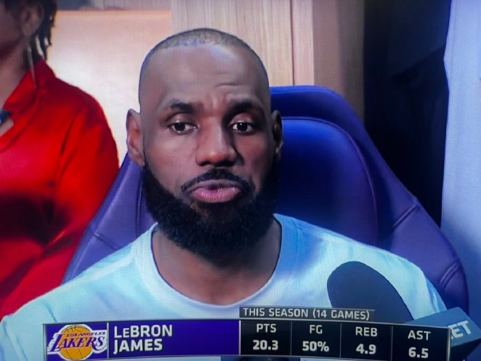 湖人防守效率垫底却按兵不动交易截止日不作为会否浪费东契奇巅峰争冠机会?(图1)