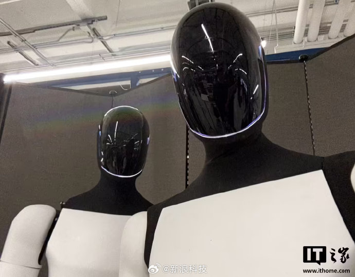 人形机器人量产在即Optimus真能撑起特斯拉万亿市值吗？(图1)