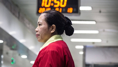 客运站服务班长18的坚守