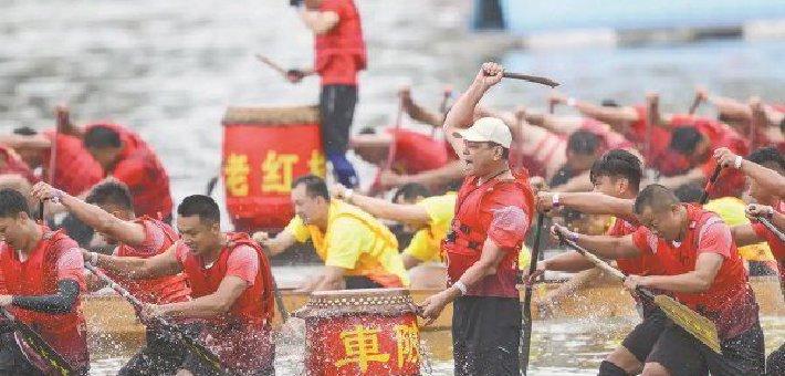百龙竞渡珠江
