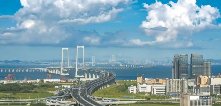 8大经济向新 “粤”升大有可为