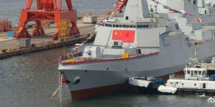 广东湛江:南部战区海军延安舰获正式命名
