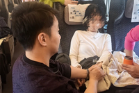 高铁一旅客突发急症 广东中医暖心救援