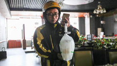 广州最拼外卖小哥