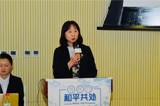 中国传媒大学学生处处长李萍女士致辞