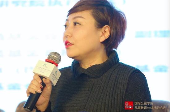 老牛兄妹基金秘书长陈霄鹏女士