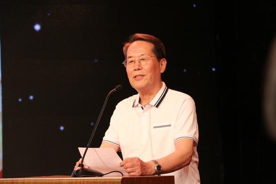 原北京市老年志愿者协会会长马仲良致辞